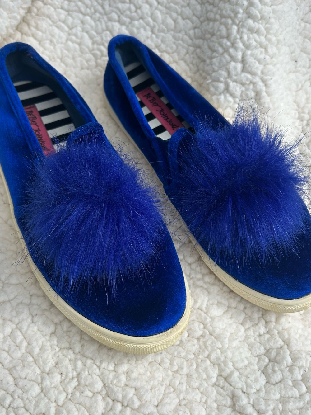 Betsy Johnson Blue Velvet Slip On Flats With Pom Pom